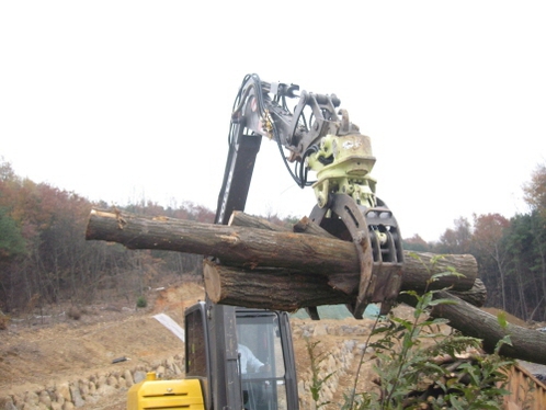 Бревнозахват многоцелевой вращающийся